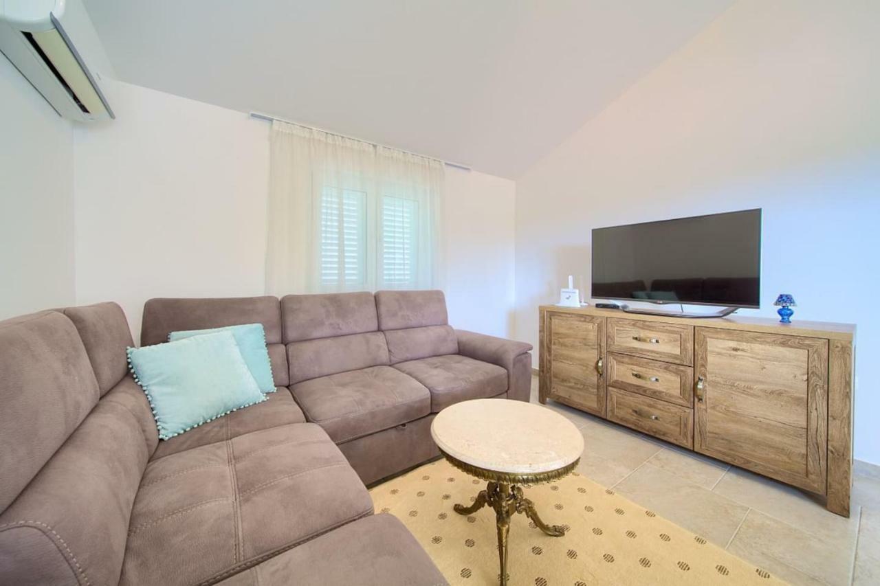 Apartment Sabina Soline Soline  Dış mekan fotoğraf